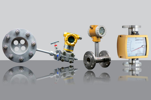 渦街流量計的原理及使用特點